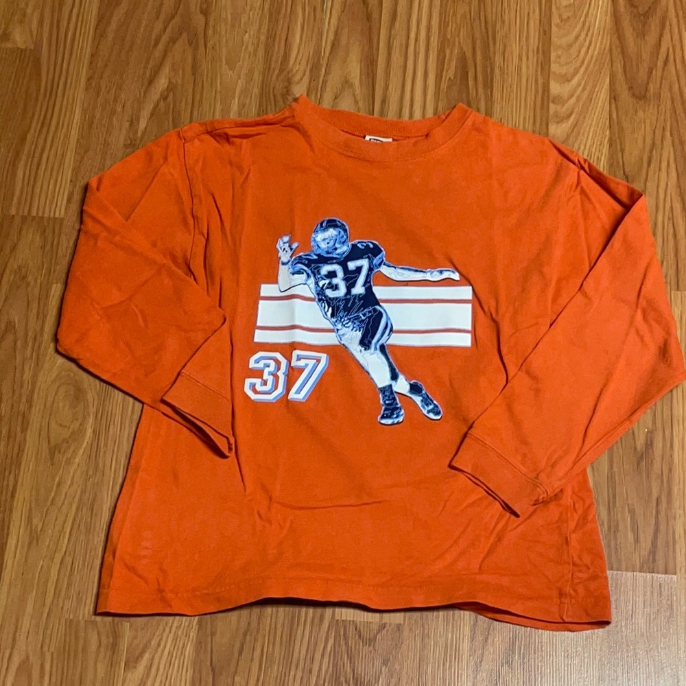 Boys Long Sleeve Tee size Medium